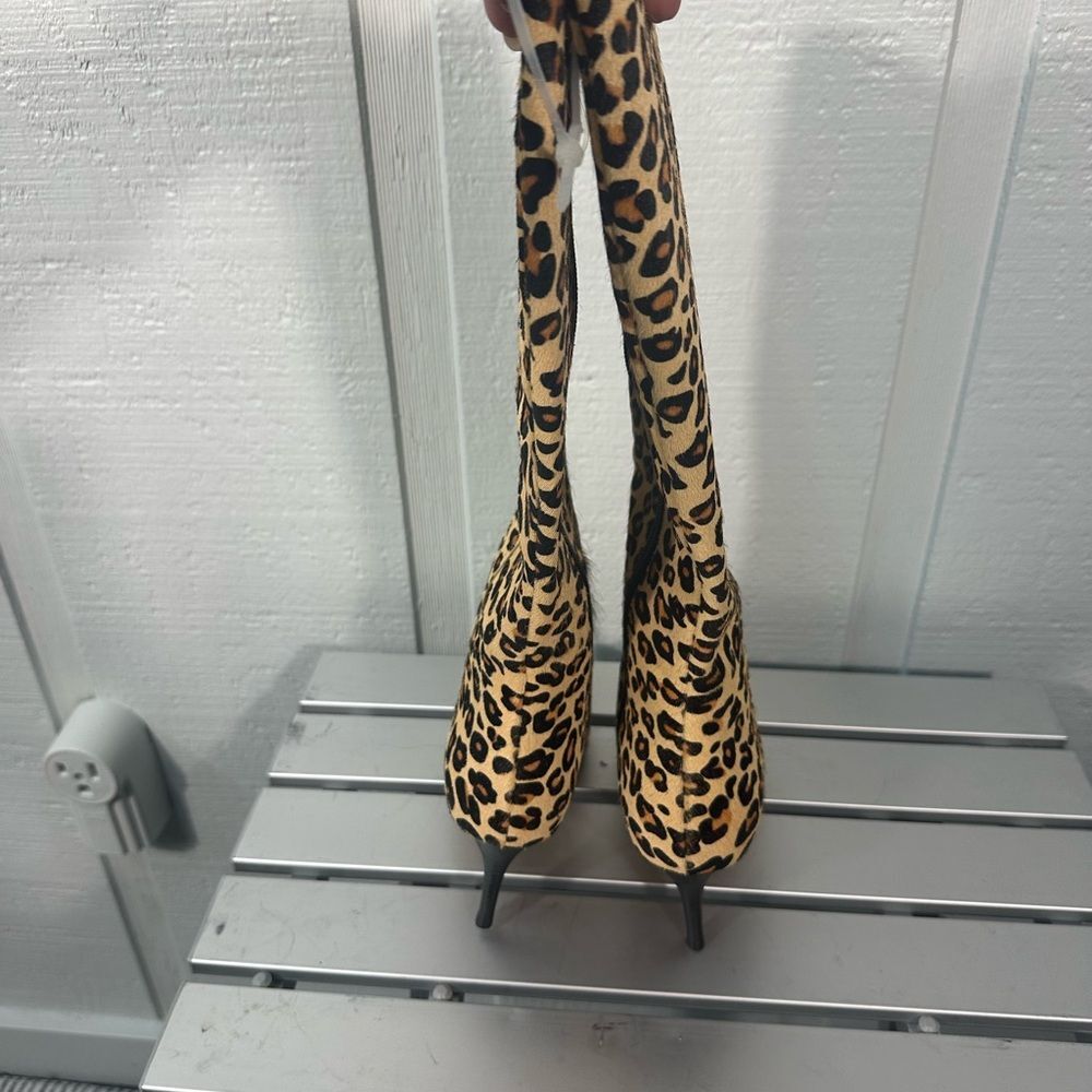 Linea Paolo Perfect Knee High Boot Leopard Print Size 5.5 NWOT - Picture 8 of 11
